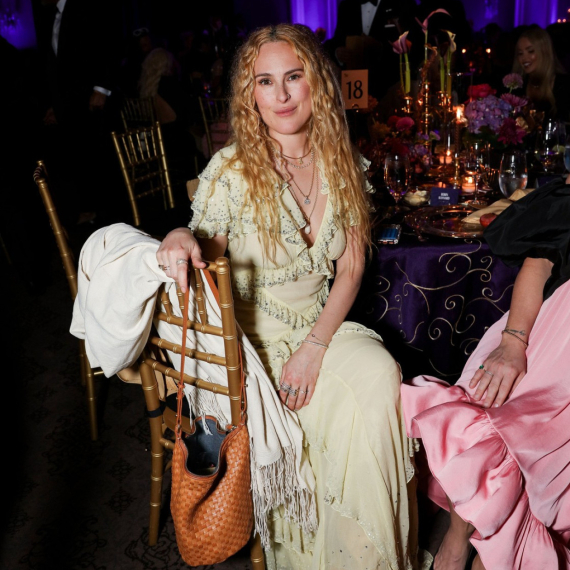 "Dojim trogodišnju ćerku, ne osuđujte ako ne znate celu priču" VIDEO