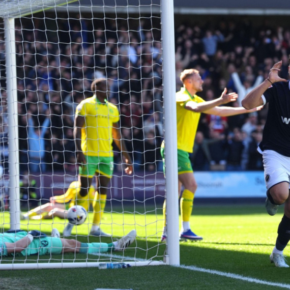 Novi gol Ivanovića – ali uzalud VIDEO