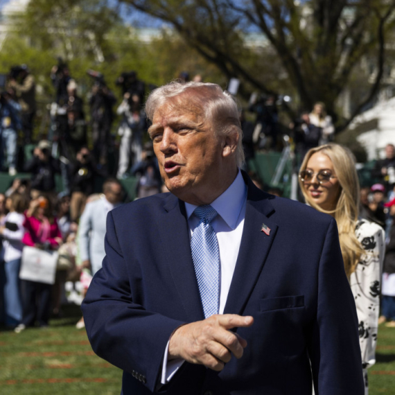 Tramp: "Konačno je, ne možemo ludacima dati oružje" VIDEO