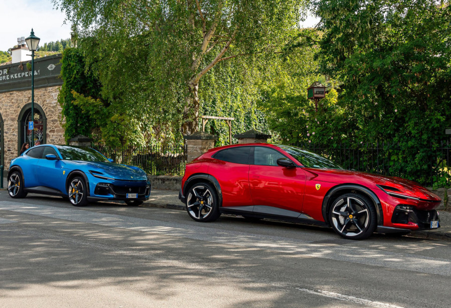 Zašto vlasnici luksuznih automobila zaključavaju retrovizore u torbe od kevlara VIDEO