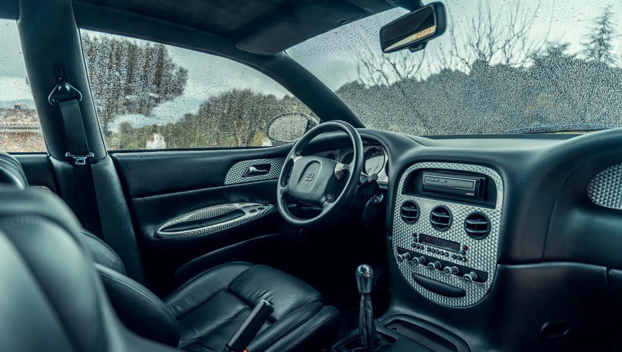 Retka Bugatti limuzina: V12 egzotika iz 1993. sada vredi 2,3 miliona dolara FOTO