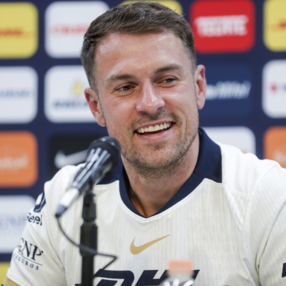 Aron Remzi zvanično u penziji