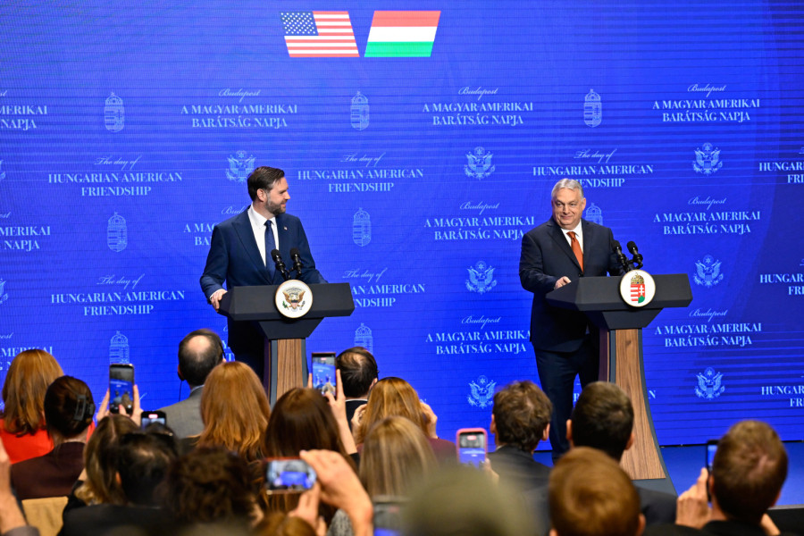 Vens u Budimpešti pred istorijske izbore: Napao EU i poručio – Orban je najvažniji lider u Evropi