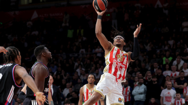 Zvezda "rešeta" – 34 poena u prvoj četvrtini!