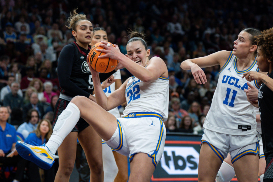 Kako je Srpkinja pokorila Ameriku; Otkud Bijelo dugme u svlačionici UCLA?