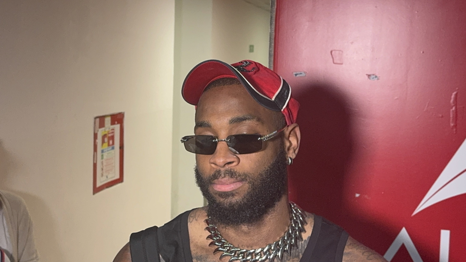 Kodi Miler Mekintajer posle pobede nad Parizom