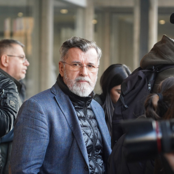 Opozicionari "ratuju" i u "odbrani" privatne televizije: "Ne verujem da Matić može da brani"