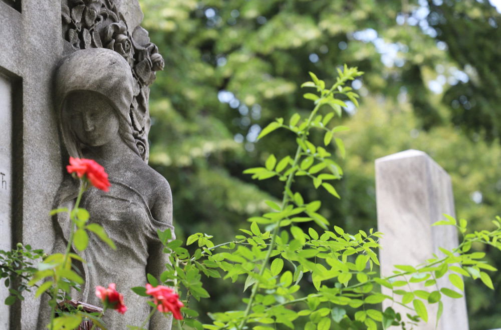 JKP "Pogrebne usluge" objavilo radno vreme tokom predstojećih uskršnjih praznika