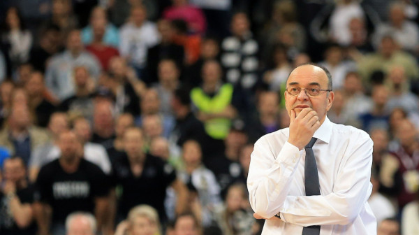 Minut ćutanja za Duleta Vujoševića