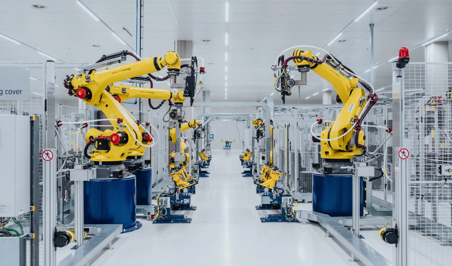 Od starog BMW-a do ključnog dela za novi i7: Rimac pravi baterije za nemački luksuzni EV