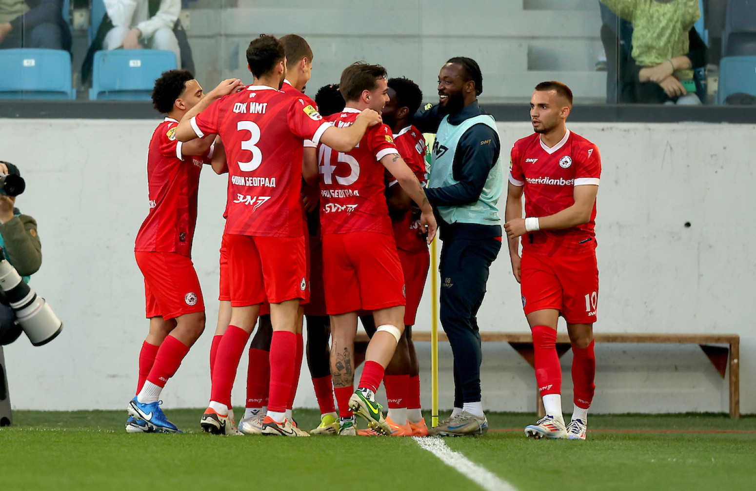 Zvezda i dalje koplje iznad svih – da li joj je bliži Partizan ili Vojvodina? Ko će biti novi hit Superlige?