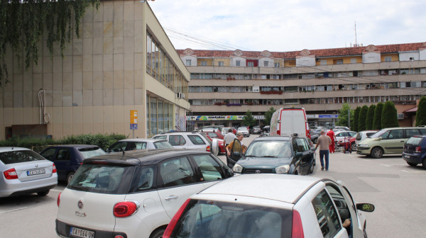 Sjajne vesti za Čačane: Pauk neće raditi, a parking će biti besplatan čak četiri dana
