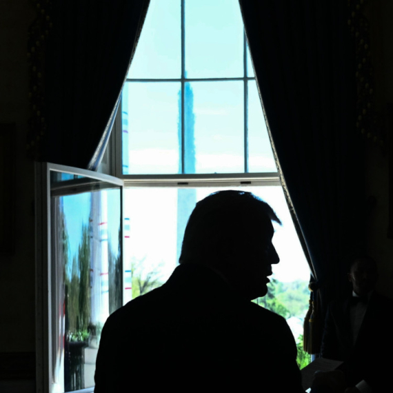 Tramp danas razgovara sa Ruteom – izlaz iz NATO-a i dalje opcija