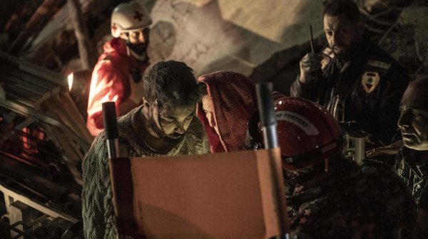 "Primirje prekršeno – pregovori besmisleni"; Iran ponovo zatvorio Ormuski moreuz; Najmanje 254 mrtvih u Libanu