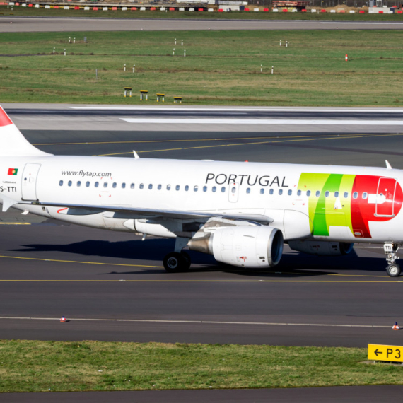 Država prodaje profitabilnu avio-kompaniju: Nemci zainteresovani