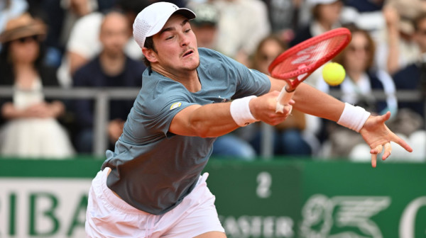 Posramio Medvedeva, pa ga počistio Fonseka VIDEO