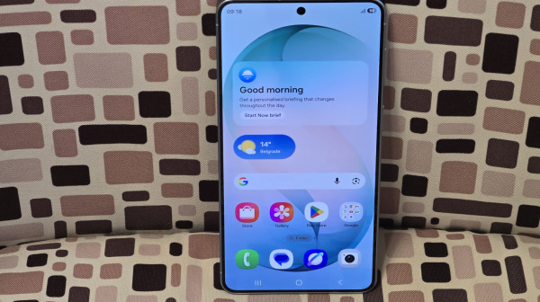 Testirali smo Samsung Galaxy S26+: Tehnološki vrhunac u svom najboljem izdanju