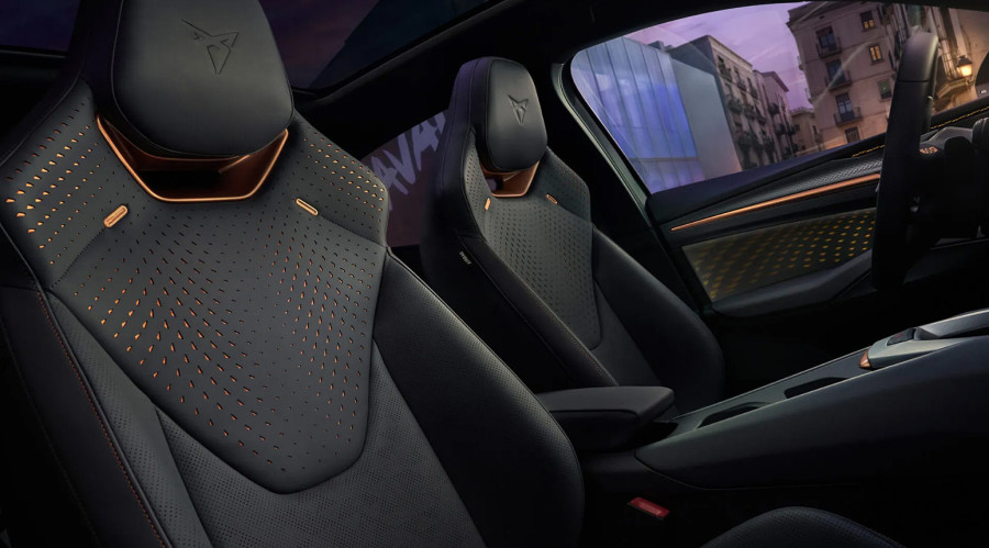 Cupra predstavila mali električni hot heč: Raval stiže da pomrsi račune Renaultu 5 FOTO