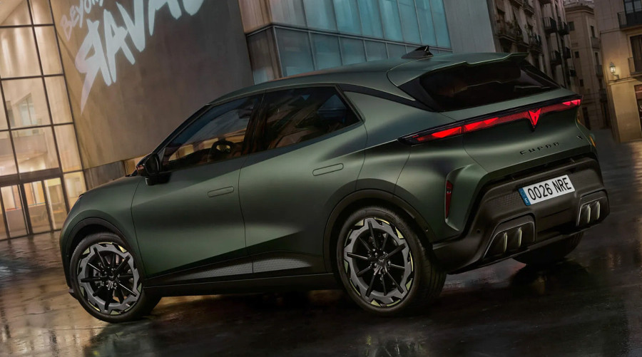 Cupra predstavila mali električni hot heč: Raval stiže da pomrsi račune Renaultu 5 FOTO