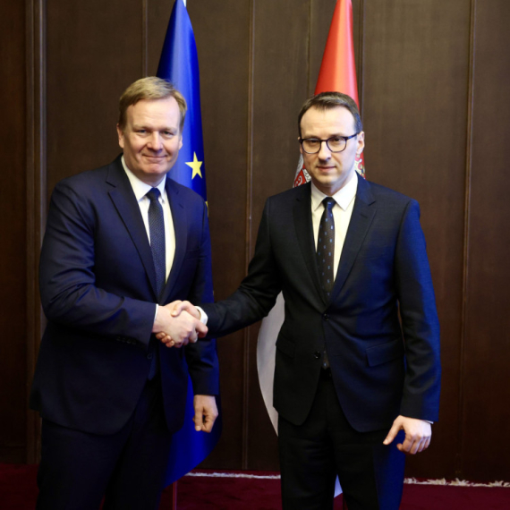 Petković sa Sorensenom o dijalogu i rešenjima za tzv.zakone Prištine o strancima i vozilima