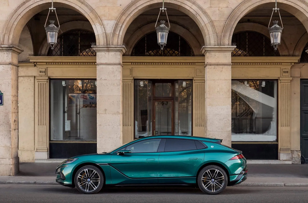 Mercedes mu je u startu pomogao, a sad ovaj kineski brend otima Nemcima kupce u Evropi FOTO