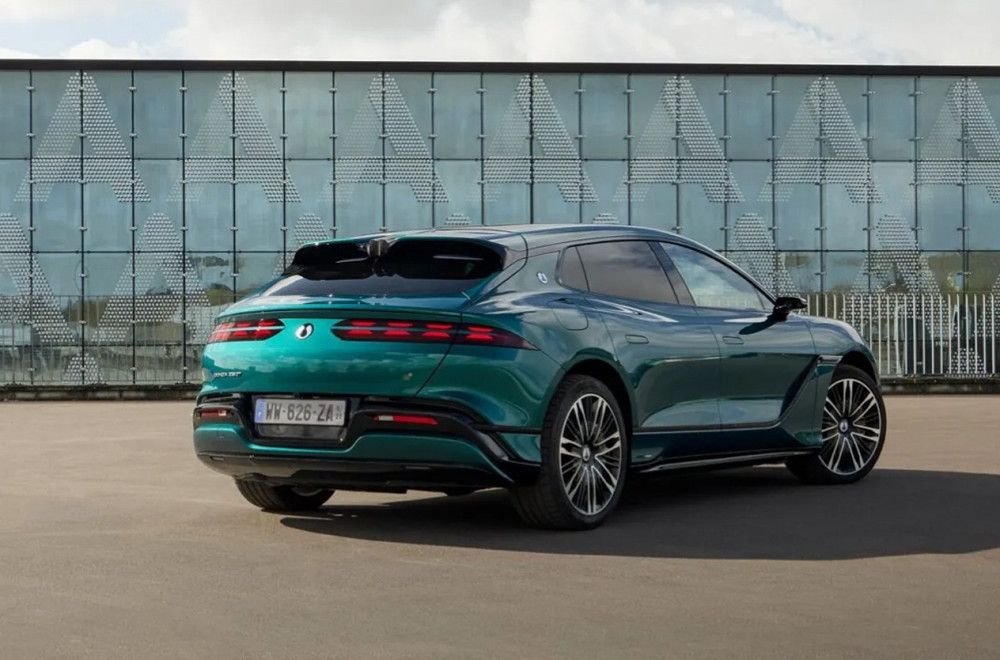 Mercedes mu je u startu pomogao, a sad ovaj kineski brend otima Nemcima kupce u Evropi FOTO