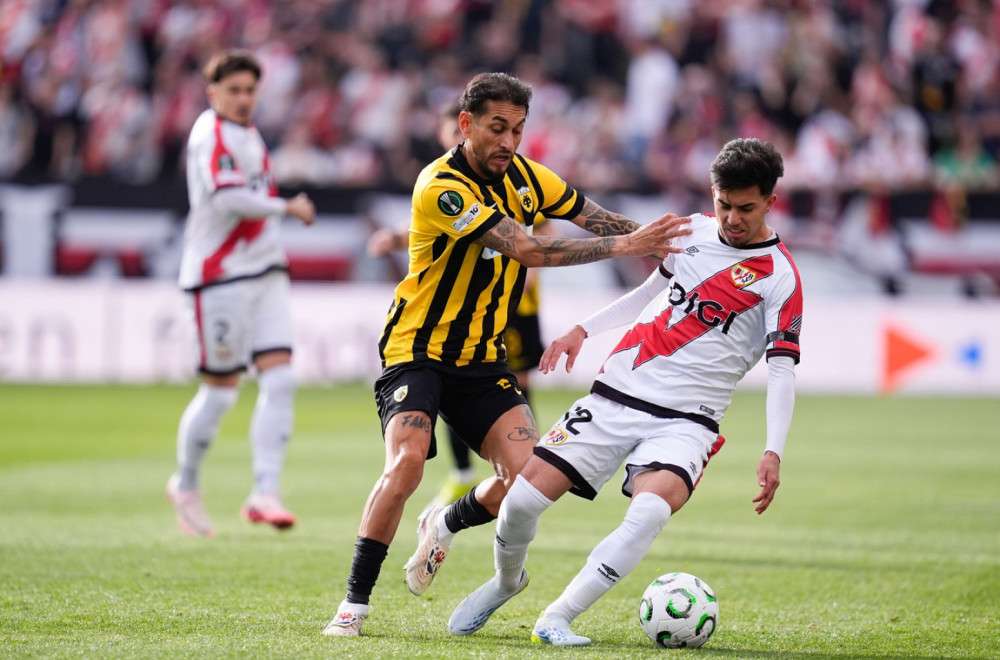 POLUVREME Nikolićev AEK gubi 2:0