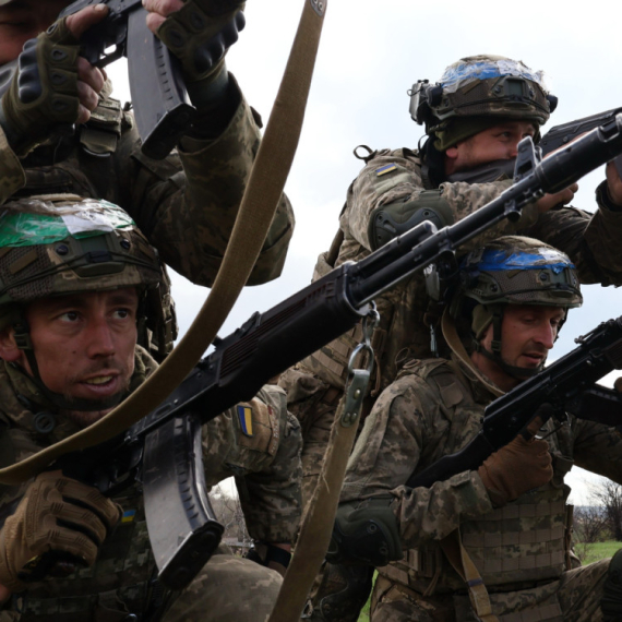 Pobuna Ukrajinaca; Proglašeno primirje od 32 sata; Rusi gube? FOTO/VIDEO