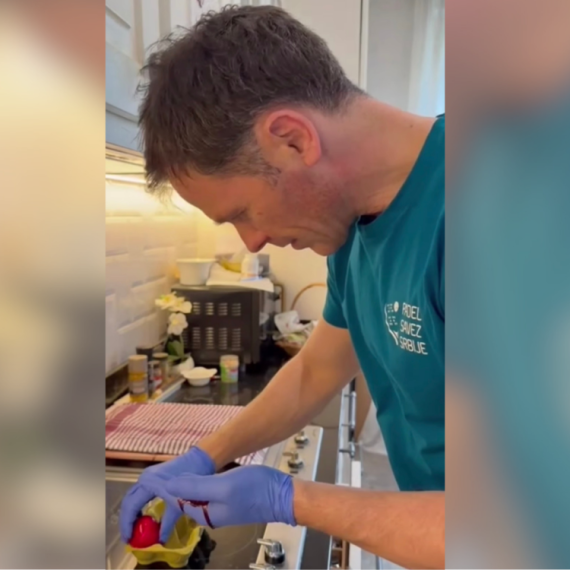 Mali u nesvakidašnjem izdanju: "Poštujemo običaje i farbamo jaja"; "Dan tišine i unutrašnjeg mira" VIDEO