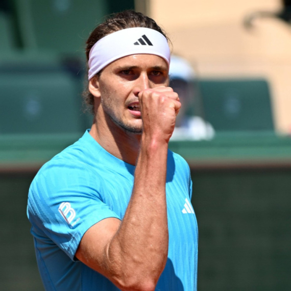 Zverev posle velike borbe do polufinala Monte Karla