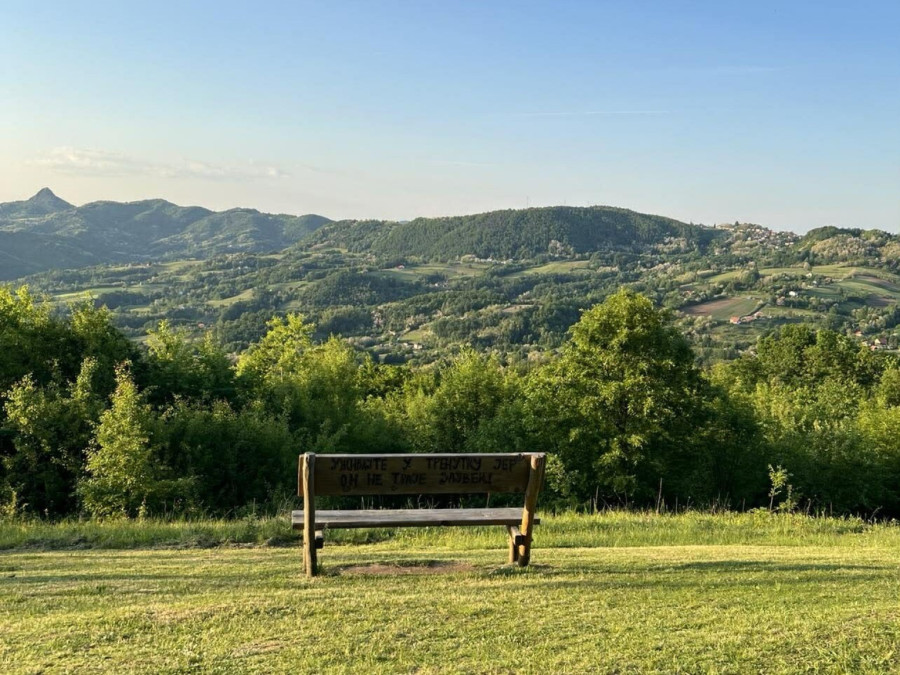 Ovo je jedna od najpopularnijih prolećnih lokacija u Srbiji: Brojni animirani junaci u srpskom Holivudu