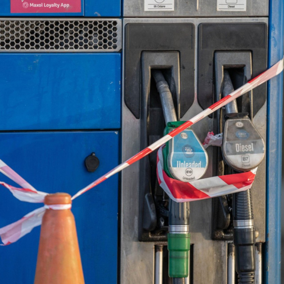 Panika zbog goriva: Ljudi izašli na ulice, država na ivici nestašice