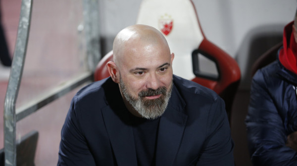 Dejan Stanković postao otac peti put: Lepa Anita na svet donela ćerku