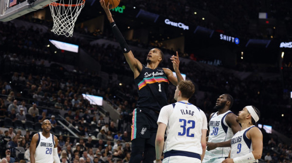 Vembanjama "napada" MVP – 40 poena i 13 skokova za 26 minuta! VIDEO