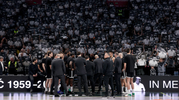 Suze i poraz Partizana na oproštaju od "Generala"