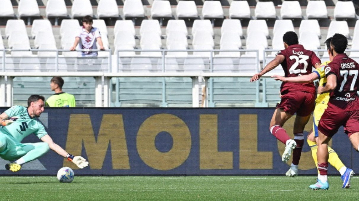 Torino gurnuo Veronu ka Seriji B, Kaljari gleda ka opstanku