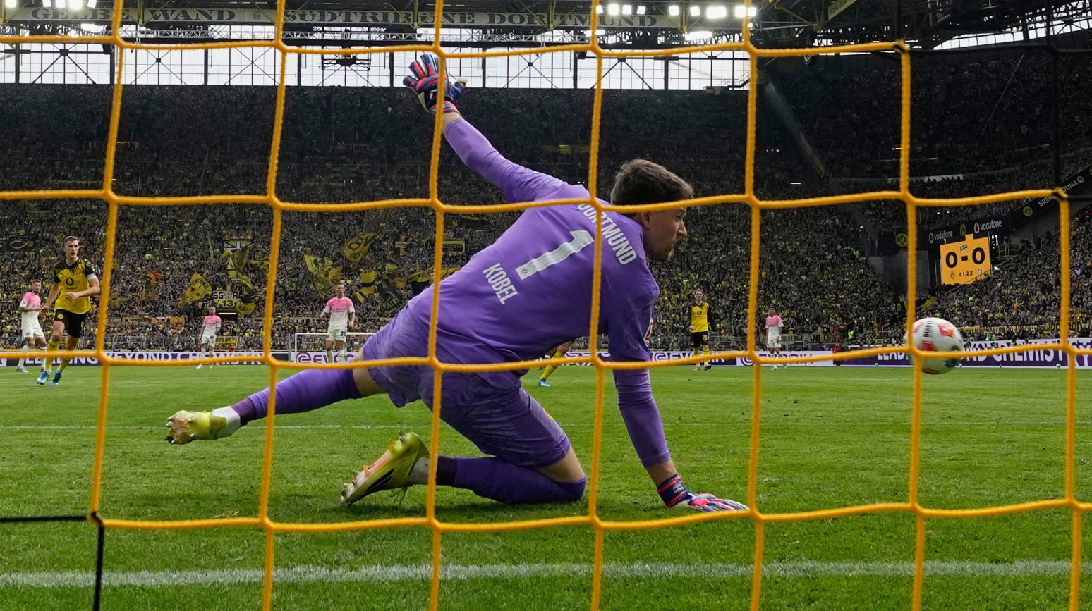 "Vestfalen" kao na sahrani – Andrih presudio "milionerima"