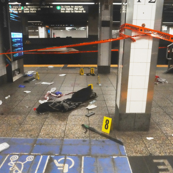 Stravičan napad: Mačetom sekao ljude; Vikao da je Lucifer FOTO/VIDEO