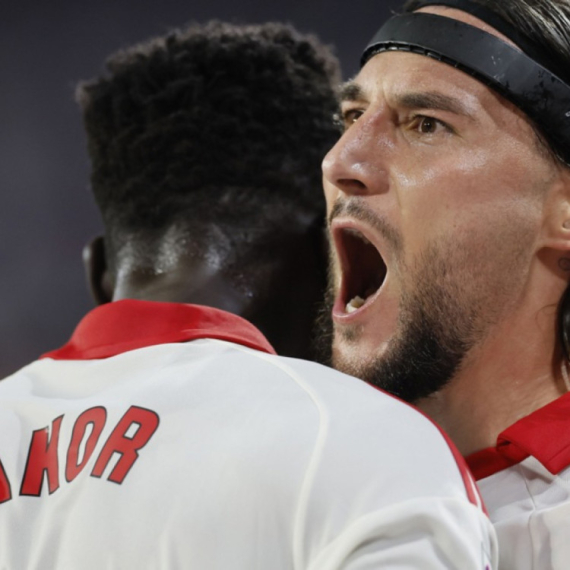 Gudelj srušio Atletiko Madrid VIDEO