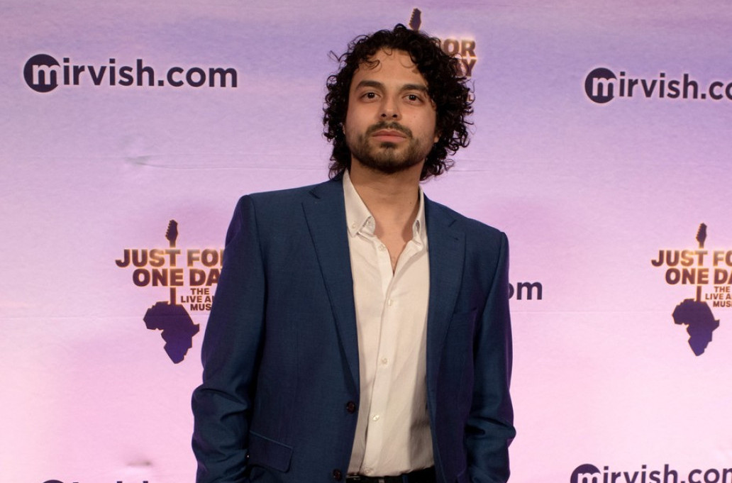 Glamur u Londonu: Holivudske zvezde večeras se bore za prestižne Olivije nagrade