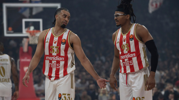 Agent Čima: "Nisam raspoložen – samo potpiši" FOTO