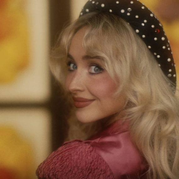 Skandal na Koačeli: Američka pevačica kritikovana zbog izjave o arapskom uzviku FOTO