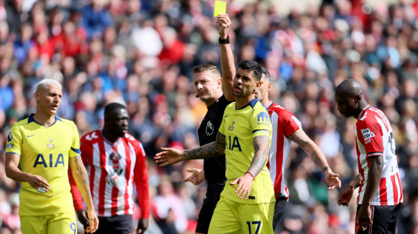 Crno se piše Totenhemu – "pevci" u zoni ispadanja