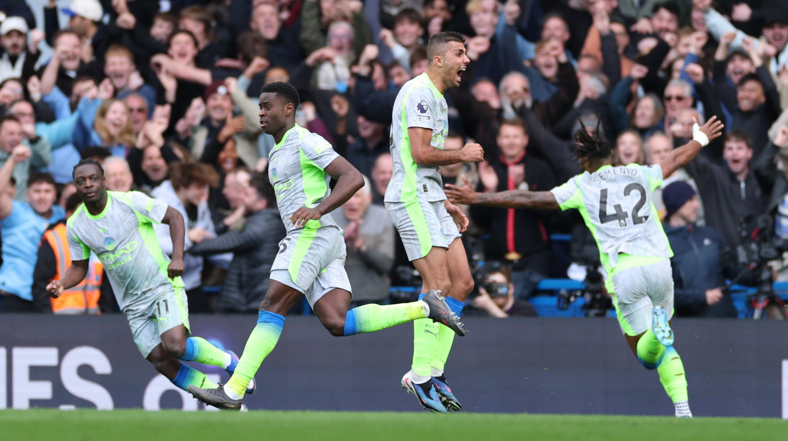 Siti razbio Čelsi i iskoristio kiks Arsenala!