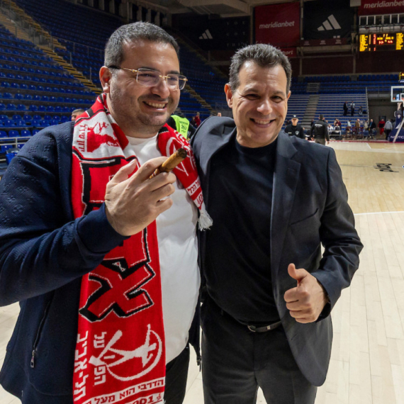 Predsednik Hapoela: "Treneru, osvajaćemo titule zajedno"