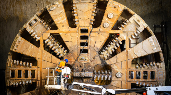 Metro, "mali metro" i novi mostovi: Stižu krtice, a Beograd ulazi u najveću infrastrukturnu transformaciju