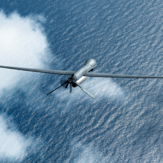 Na plaži pronađen dron sa granatama, vojska hitno reagovala FOTO