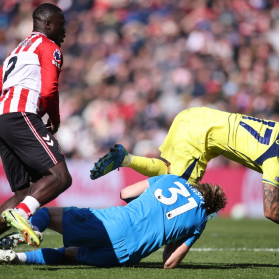 Nema kraja mukama – Totenhemu u borbi za opstanak ostao bez kapitena