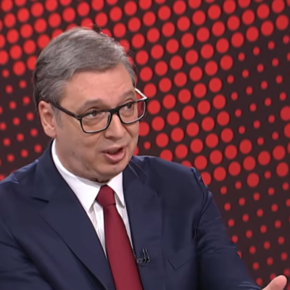 Vučić odgovorio evropskim "demokratama": Srbija je ostrvo slobode i ponosan sam na to VIDEO