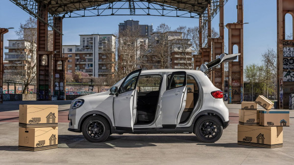 Stellantis pretvorio mali kineski gradski auto u dostavno vozilo za evropske ulice FOTO